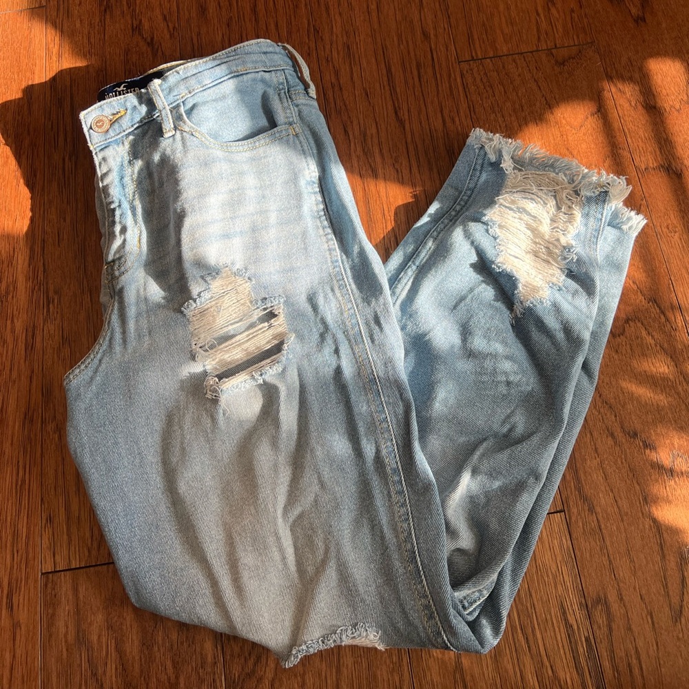 Hollister Mom Jeans